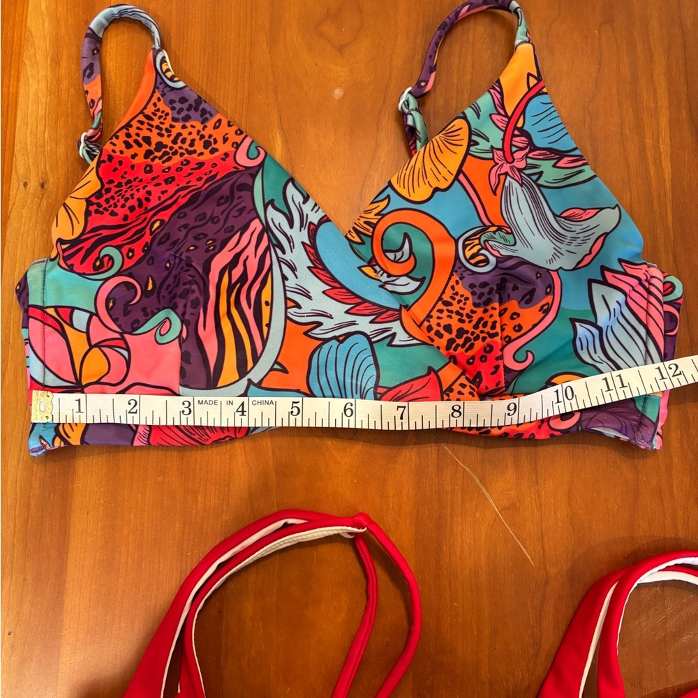 Lot of 2 Born Primitive Swim Bikini Tops Size Small - Picture 4 of 14